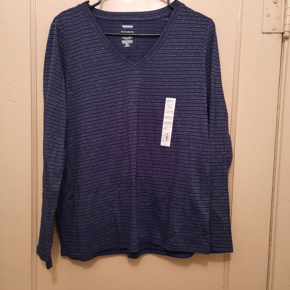Women's size Medium long sleeve shirt